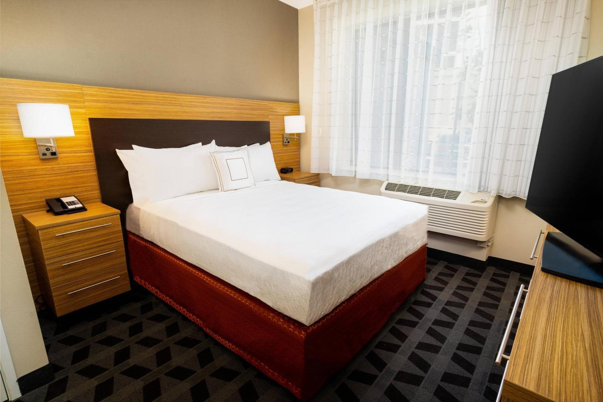 Towneplace Suites Irvine Лейк-Форест Экстерьер фото