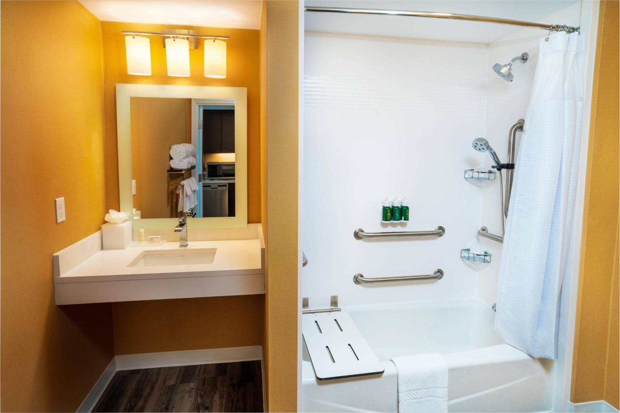 Towneplace Suites Irvine Лейк-Форест Экстерьер фото